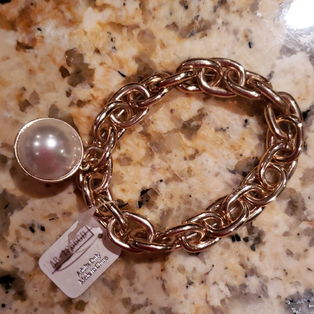 4/$24-Simulated pearl charm bracelet